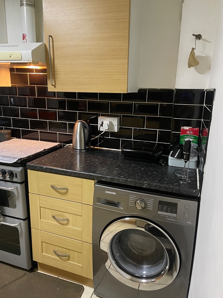 Additional image 8 of Room in a Shared House, Sandy Lane, OX4, N1 7GU