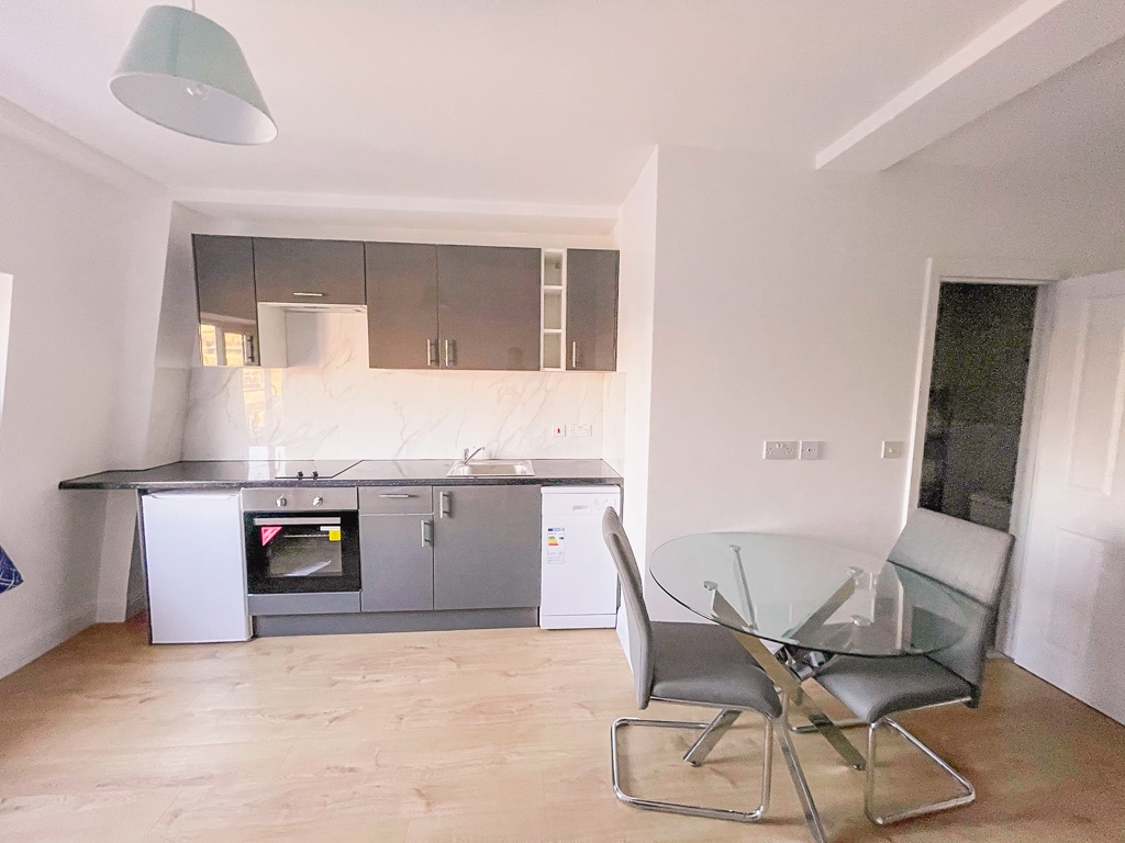 Studio Flat, London, N7, N1 7GU
