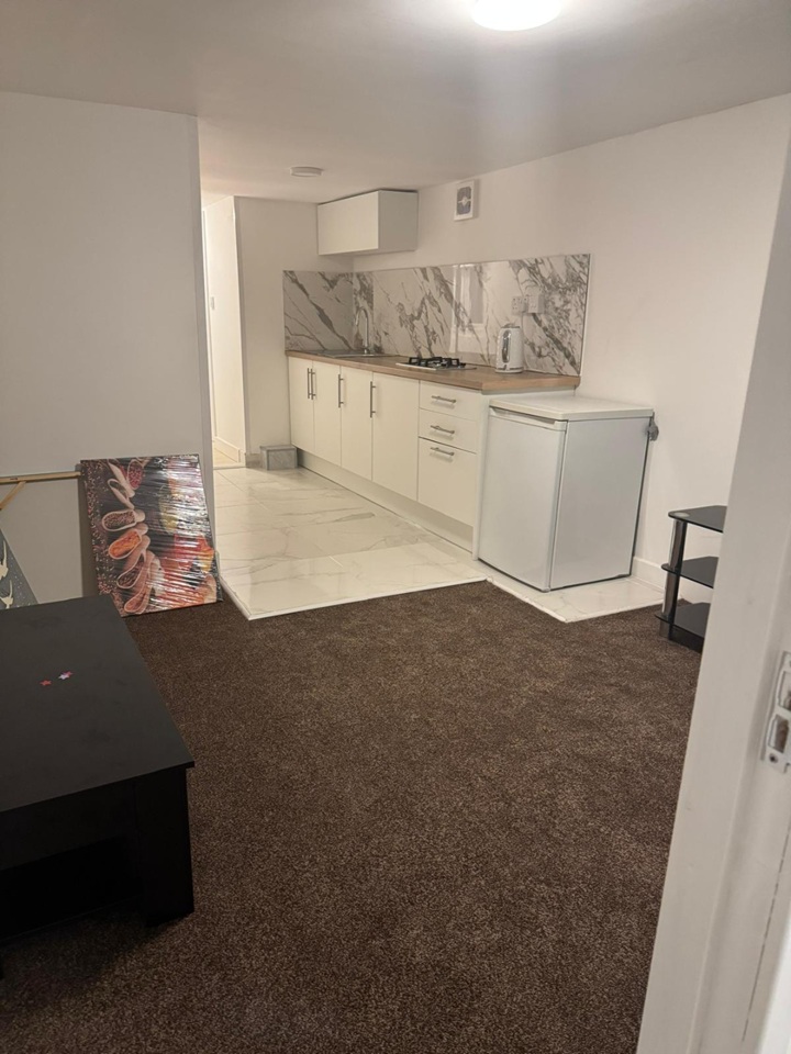 Additional image 2 of 1 Bed Flat, Hipswell Highway, CV2, N1 7GU