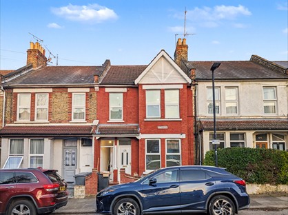 2 Bed Flat, St John's Road, N15