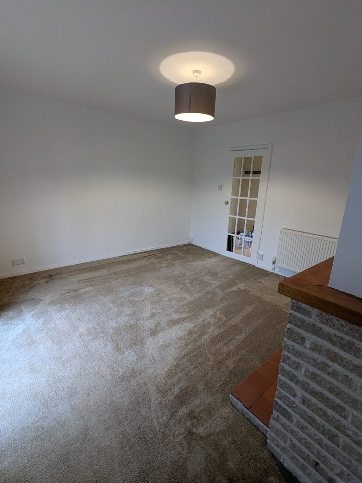 3 Bed Semi-Detached House, Sterne Close, CB1, N1 7GU