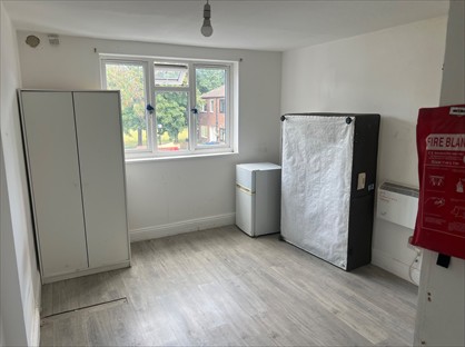 Studio Flat, Anson, NW9