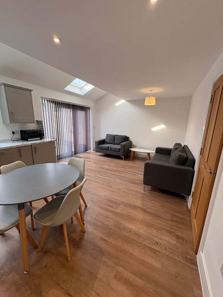 Additional image 2 of 4 Bed Semi-Detached House, Cinderford Close, BS10, N1 7GU