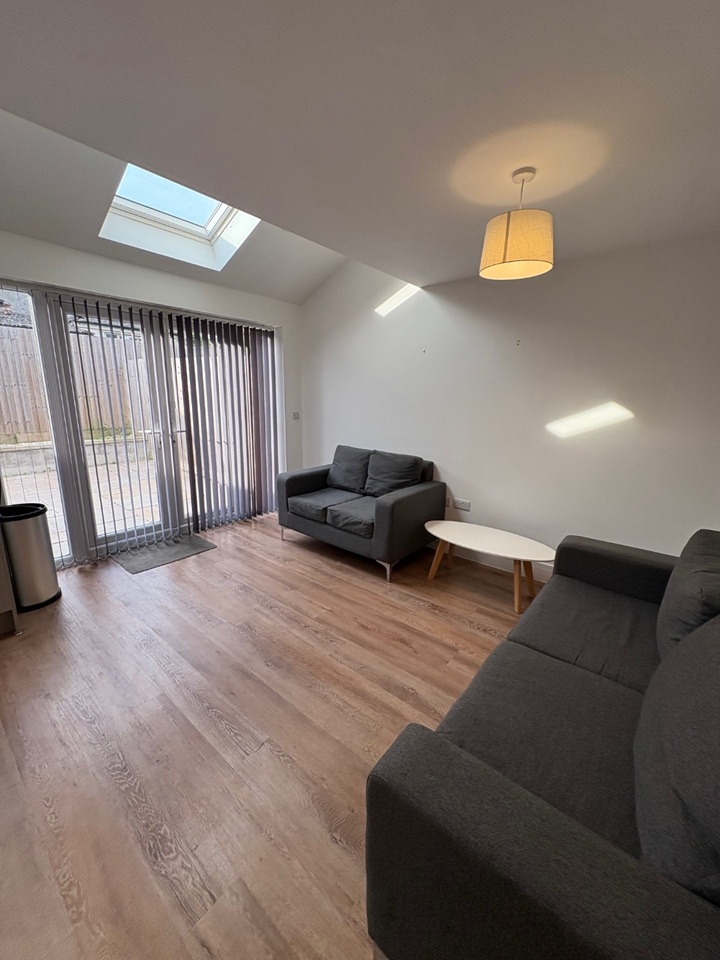 Additional image 3 of 4 Bed Semi-Detached House, Cinderford Close, BS10, N1 7GU