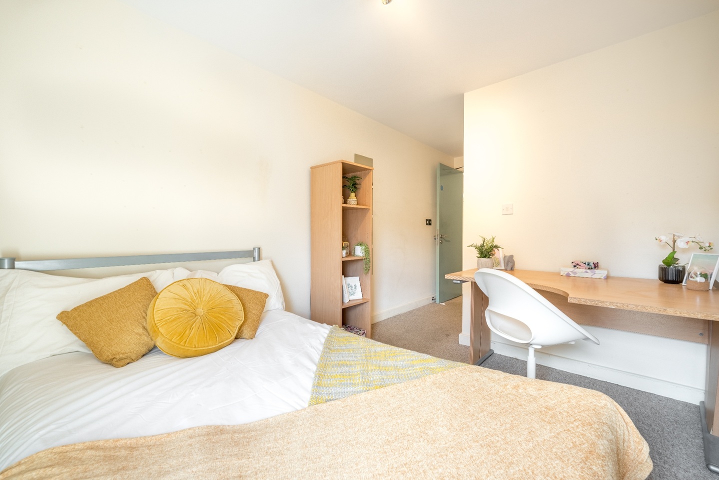 Additional image 8 of 5 Bed Flat, Regent Terrace, S3, N1 7GU