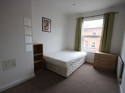 Room in a Shared House, Leeds, LS9