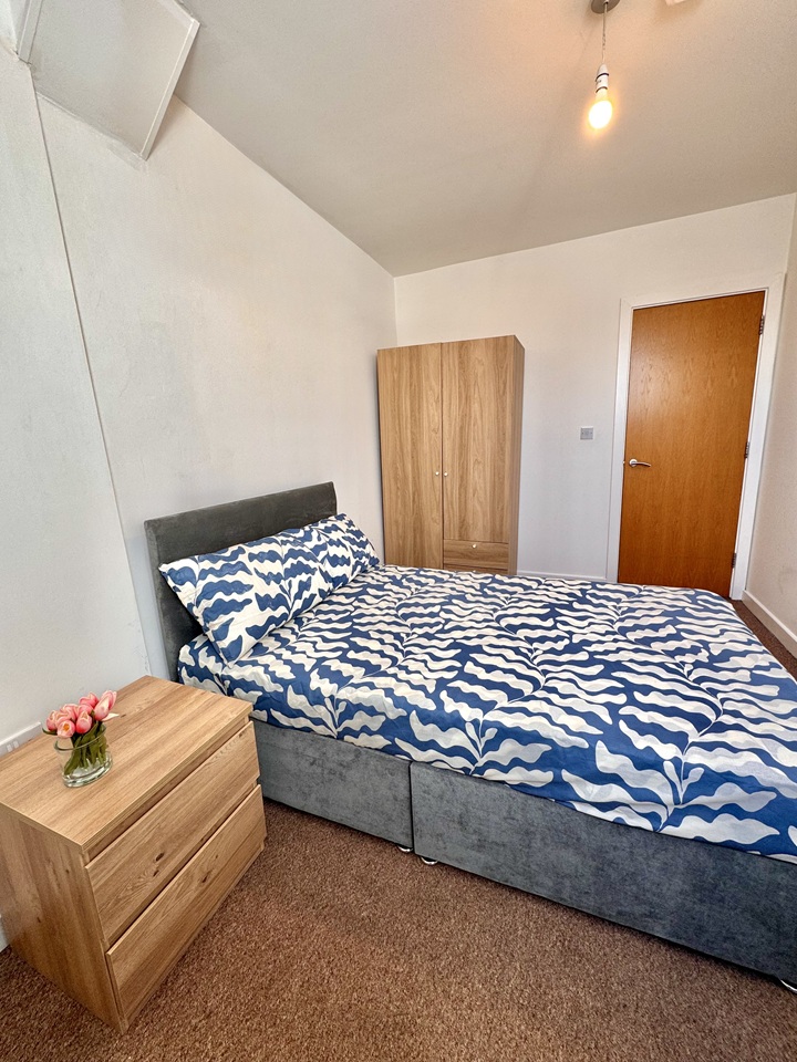 Additional image 6 of 3 Bed Flat, Riding Street, L3, N1 7GU