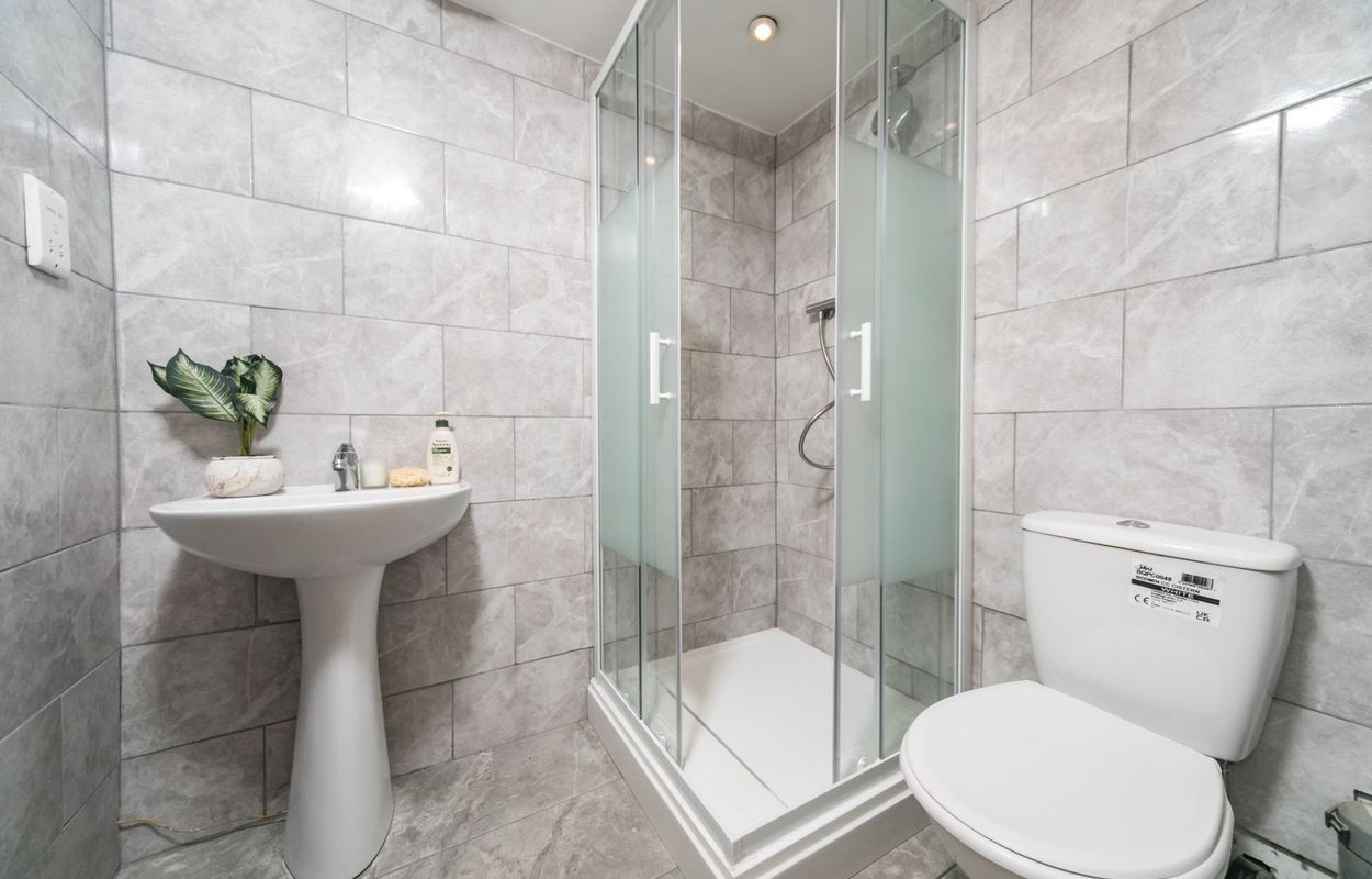 Additional image 9 of 1 Bed Flat, Bedford Road, RG1, N1 7GU