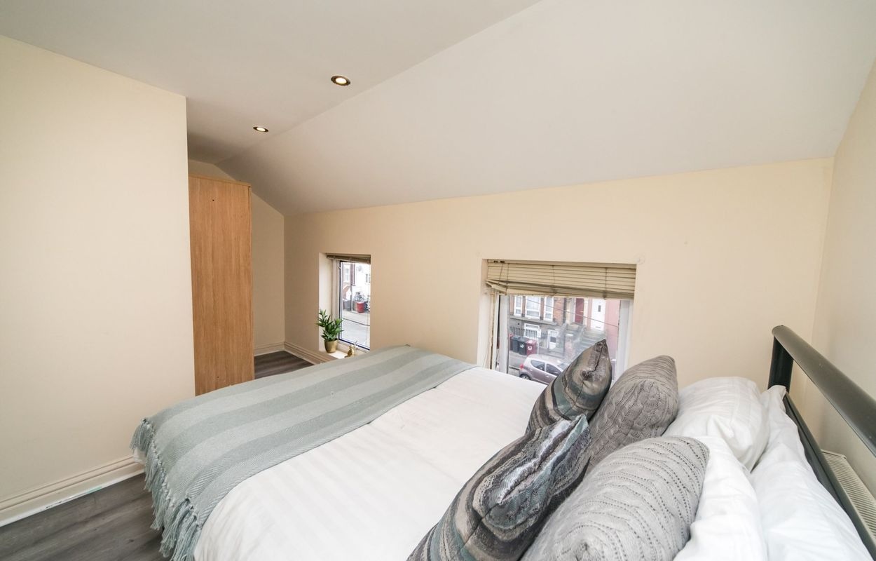 Additional image 5 of 1 Bed Flat, Bedford Road, RG1, N1 7GU