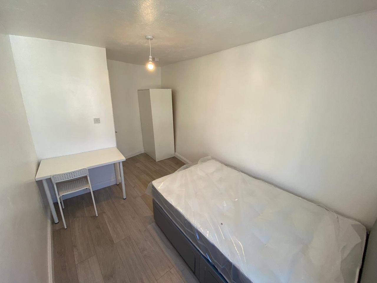 Additional image 5 of 2 Bed Flat, Western Road, BN3, N1 7GU