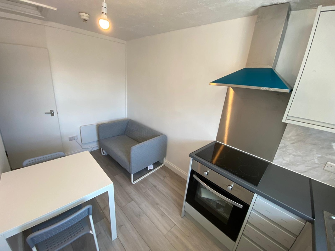 2 Bed Flat, Western Road, BN3, N1 7GU