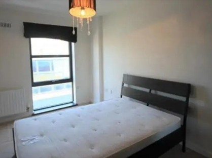 Room in a Shared House, Flora St, LE3