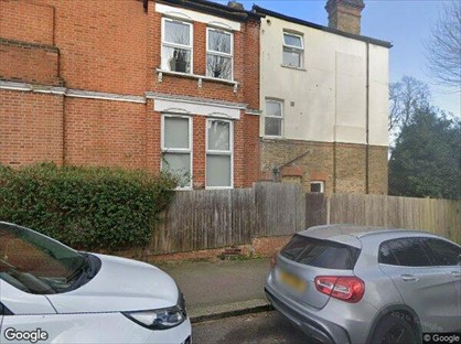 Studio Flat, St Julian's Farm Rd, SE27