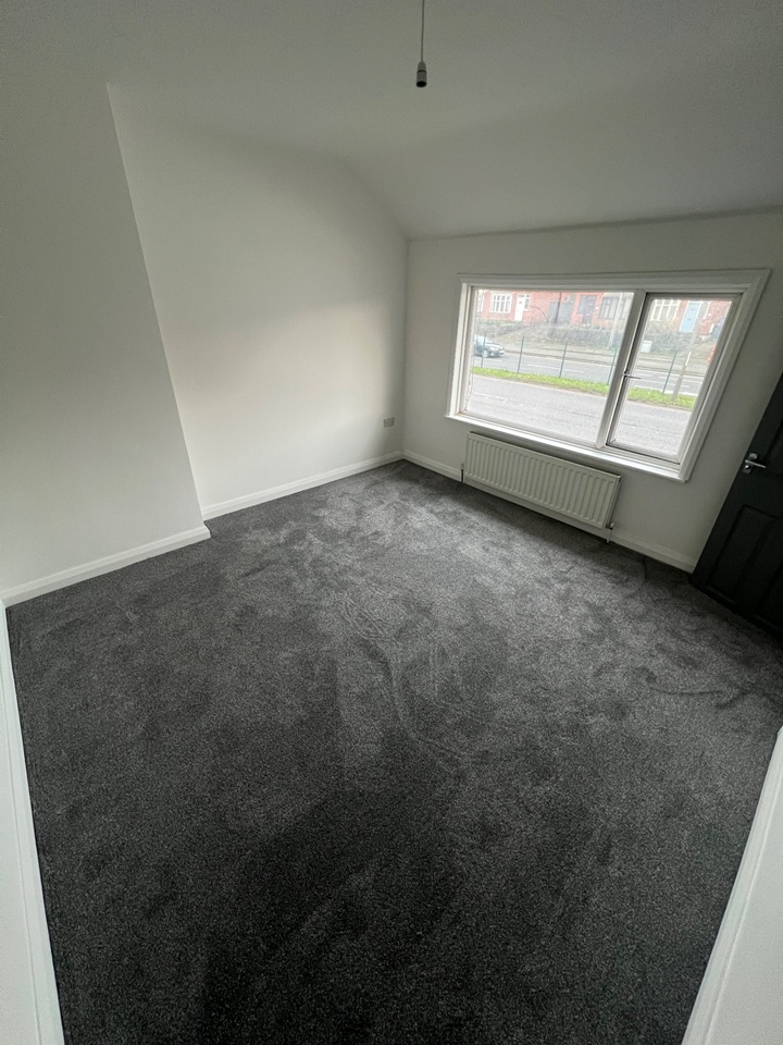 Additional image 5 of 3 Bed End Terrace, Raynesway, DE24, N1 7GU