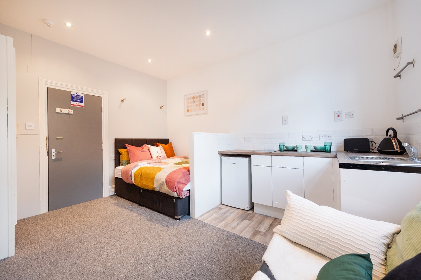 Additional image 2 of Bedsit, Cranbrook Road, BS6, N1 7GU