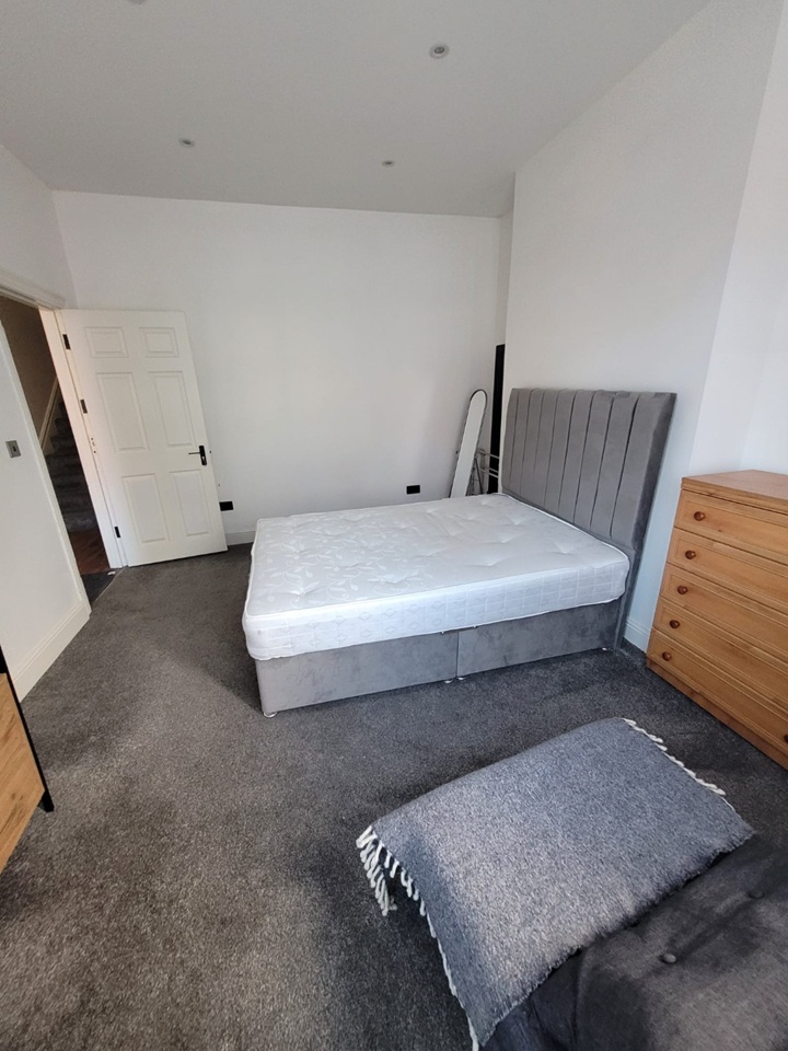 Additional image 3 of Room in a Shared House, Cowbridge Road East, CF5, N1 7GU