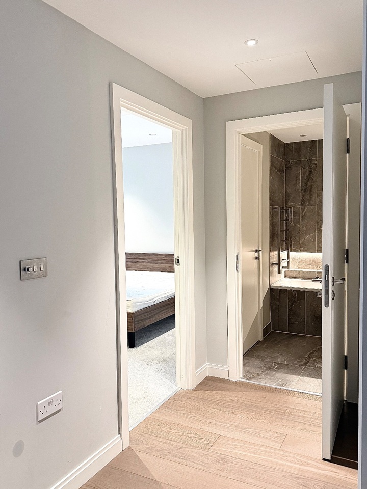 Additional image 3 of 2 Bed Flat, Kennington Lane, SE11, N1 7GU