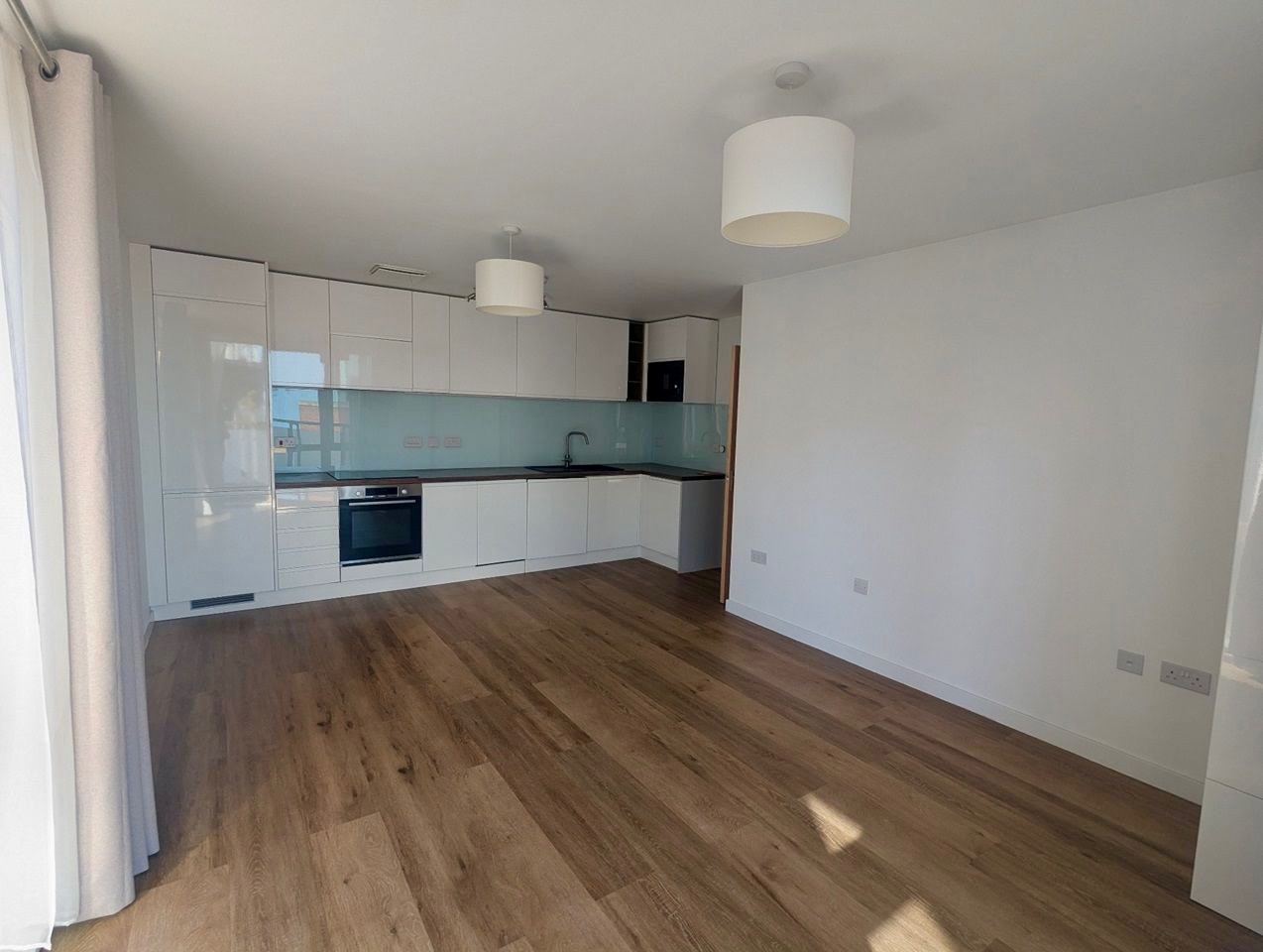 Additional image 3 of Room in a Shared Flat, Crown And Anchor House, BS2, N1 7GU