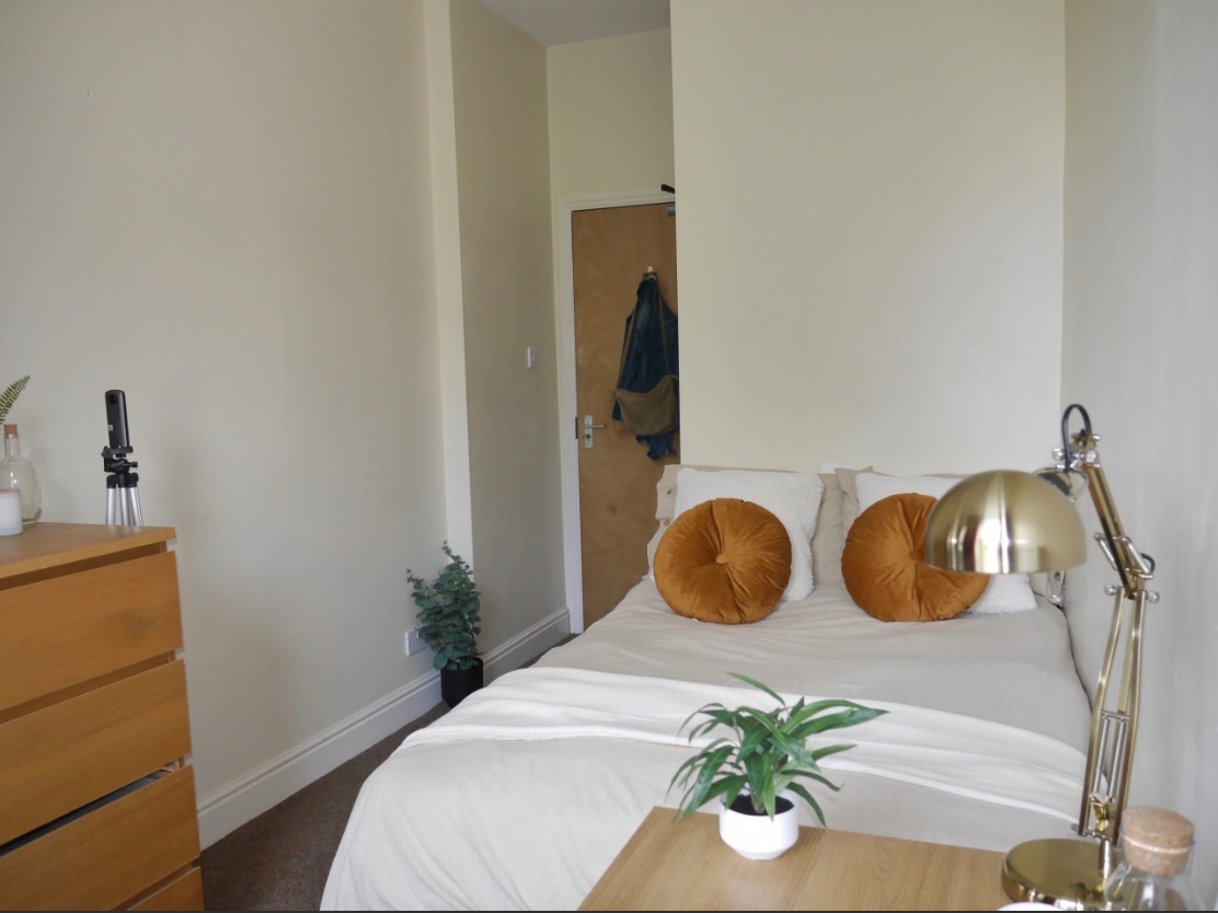 Room in a Shared House, Crookesmoor Road, S6, N1 7GU