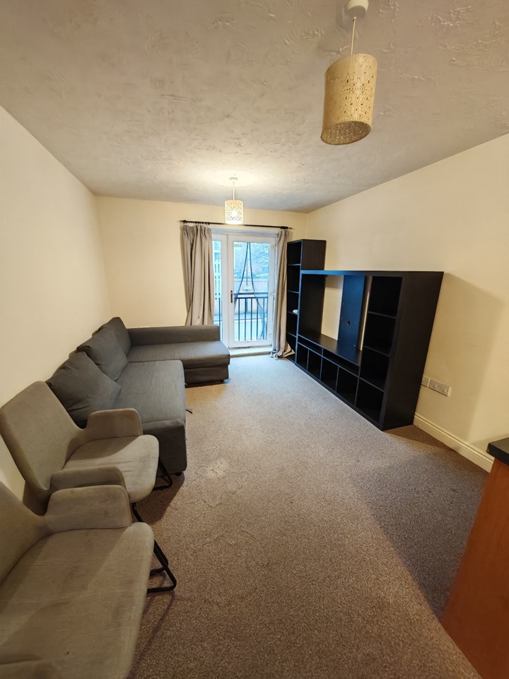 2 Bed Flat, Waterside, CV1, N1 7GU