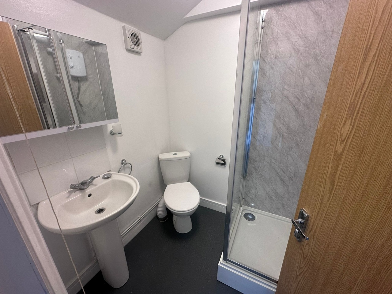 Additional image 10 of Studio Flat, Southampton, SO15, N1 7GU