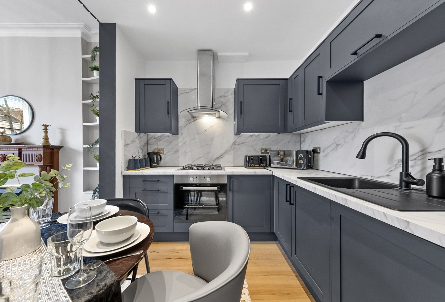 Additional image 3 of 2 Bed Flat, Elsham Road, W14, N1 7GU