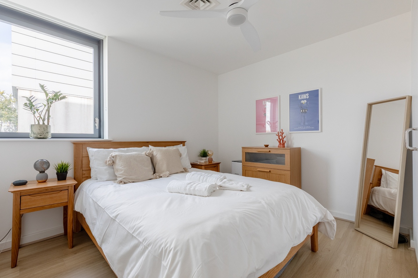 1 Bed Flat, Fable Apartments, EC1V photo 2