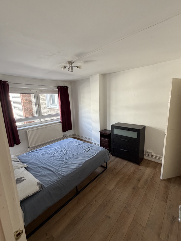 Room in a Shared Flat, Clem Attlee Court, SW6, N1 7GU