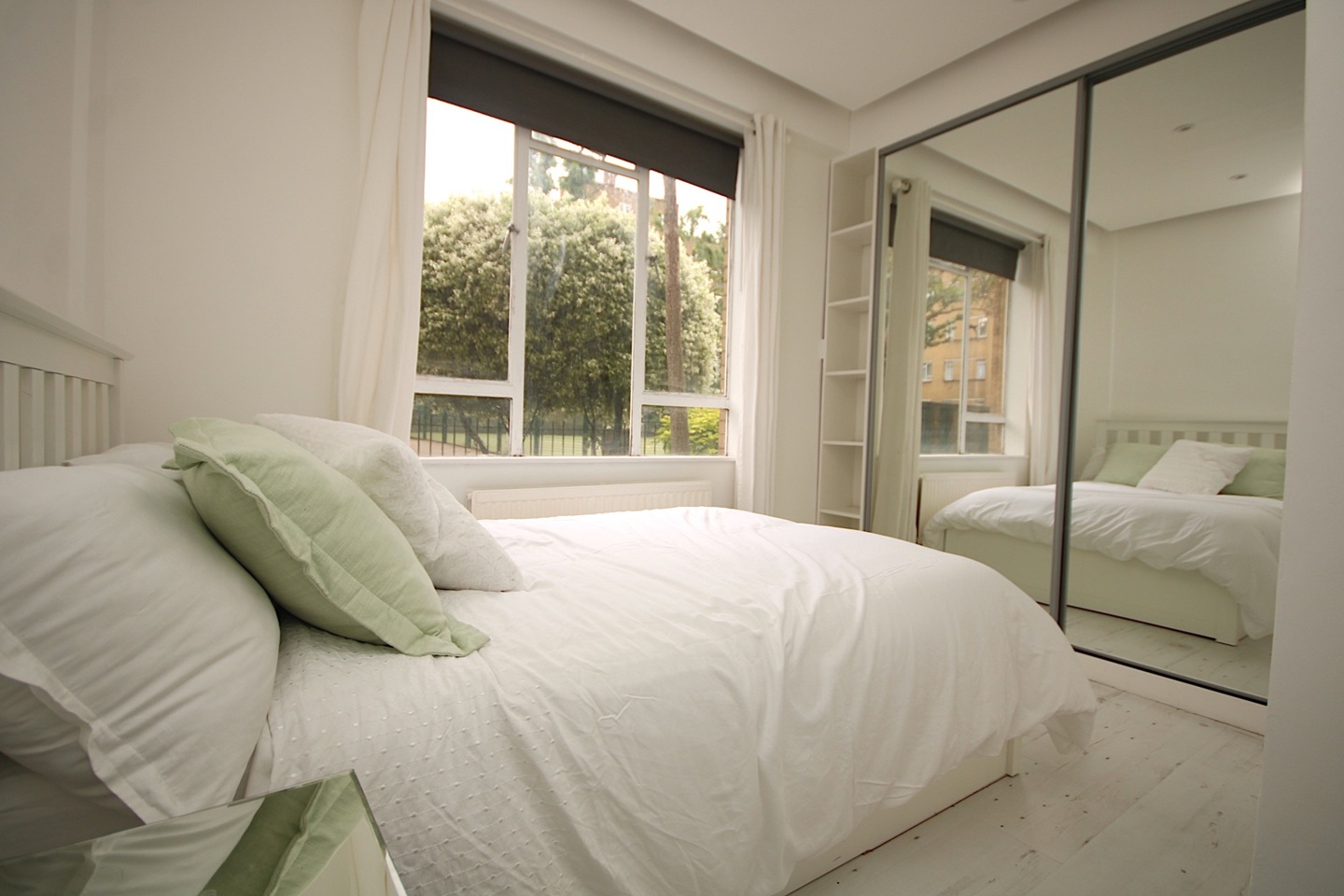 Room in a Shared Flat, John Aird Court, W2