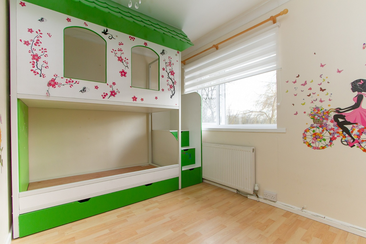 Additional image 5 of 4 Bed End Terrace, Yew Close, CV3, N1 7GU