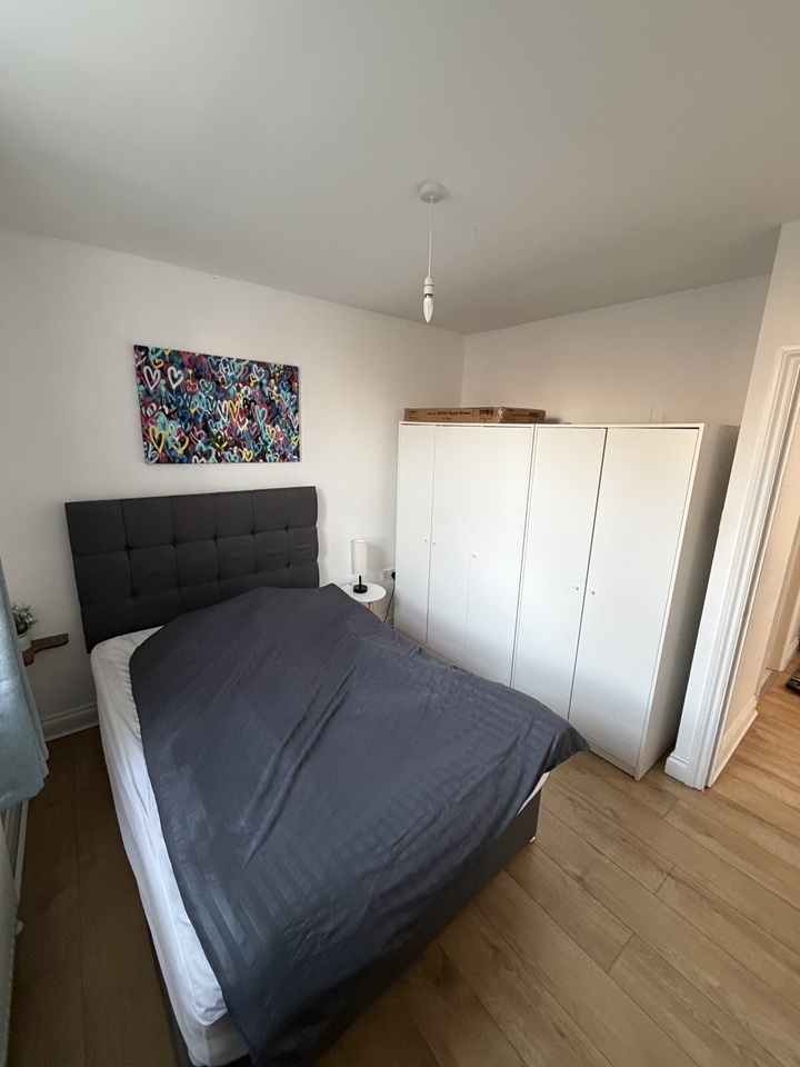 Additional image 7 of 2 Bed Flat, Breckock Road, N7, N7 0DD