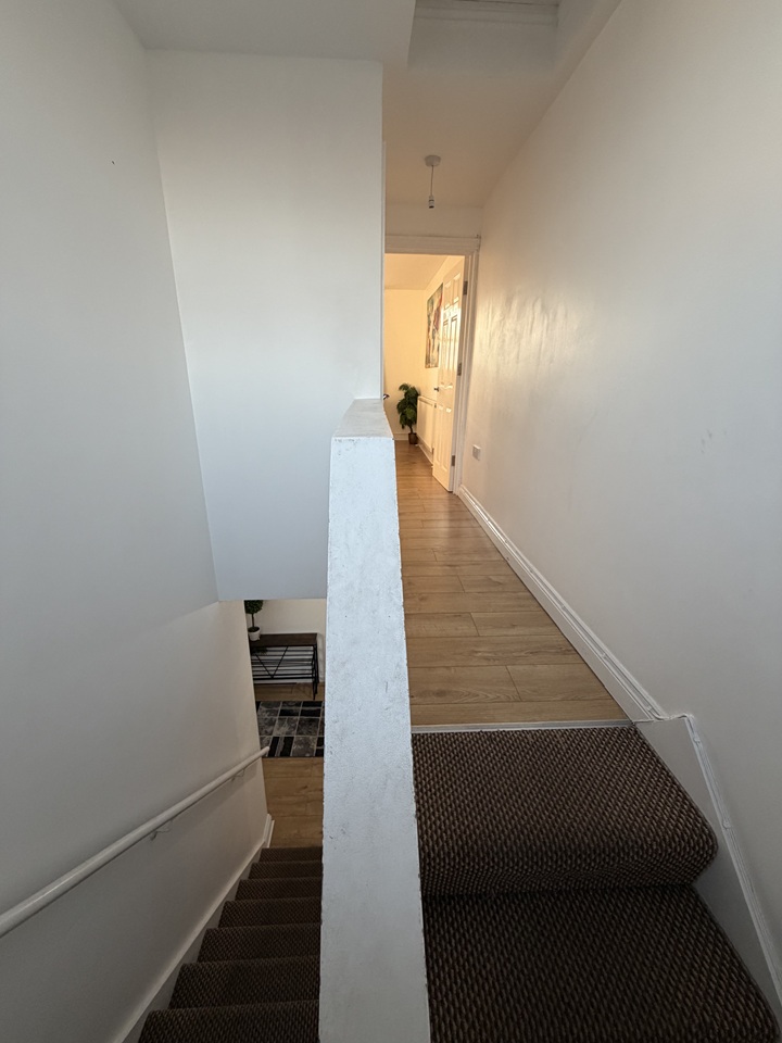 Additional image 8 of 2 Bed Flat, Breckock Road, N7, N7 0DD