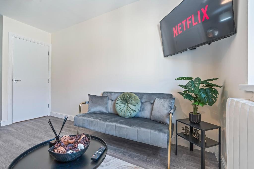 Additional image 10 of 3 Bed Flat, Clifton St, CF24, N1 7GU