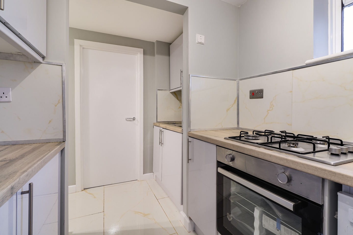 Additional image 7 of 2 Bed Flat, Grasmere Gardens, CB4, N1 7GU