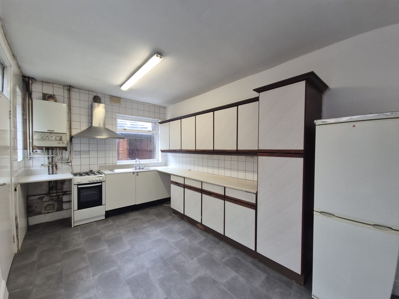 Additional image 3 of 5 Bed Semi-Detached House, St Barnabas Road, LE5, N1 7GU