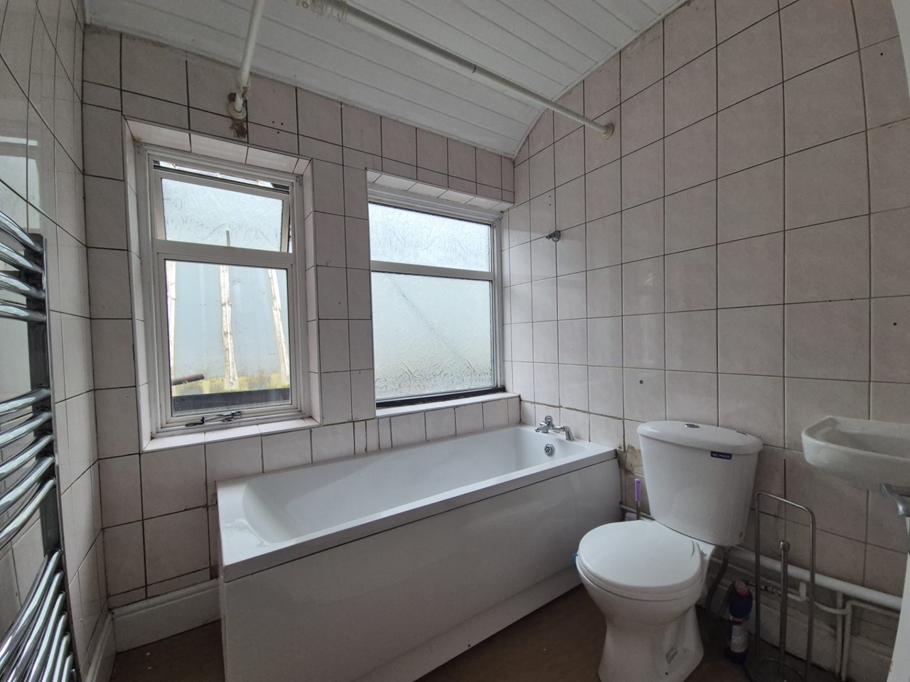 Additional image 6 of 5 Bed Semi-Detached House, St Barnabas Road, LE5, N1 7GU