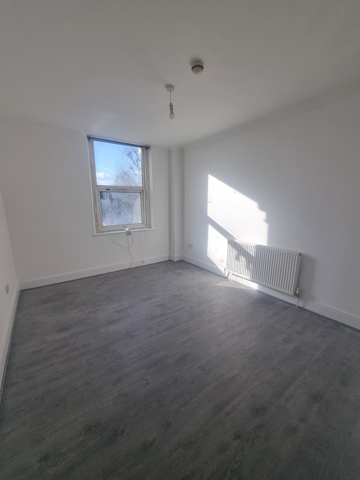 Additional image 8 of 2 Bed Flat, Fernhead Road, W9, N1 7GU