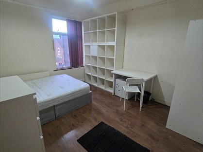 Room in a Shared House, Ashburnham Road, LU1