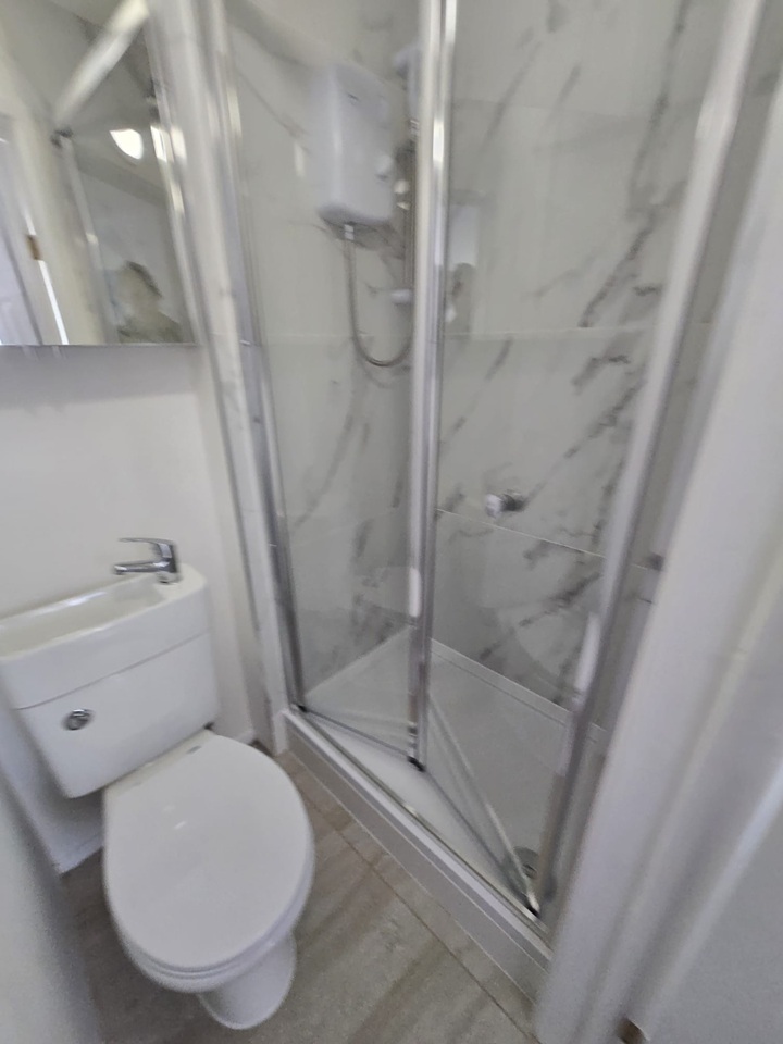 Additional image 8 of Studio Flat, Bruckner Street, W10, N1 7GU