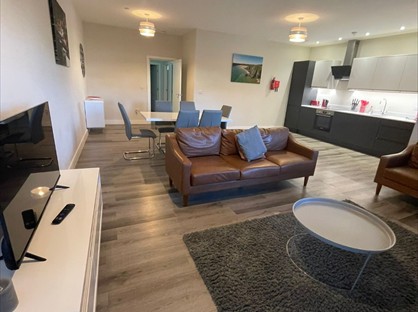 2 Bed Flat, Main Street, SA71