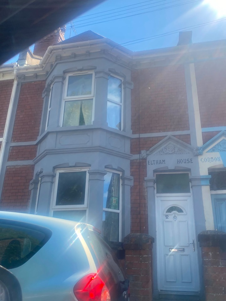 4 Bed Terraced House, Clifton Place, BS5