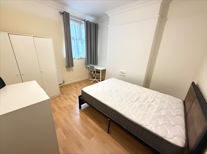 Room in a Shared House, East Park Road, LE5