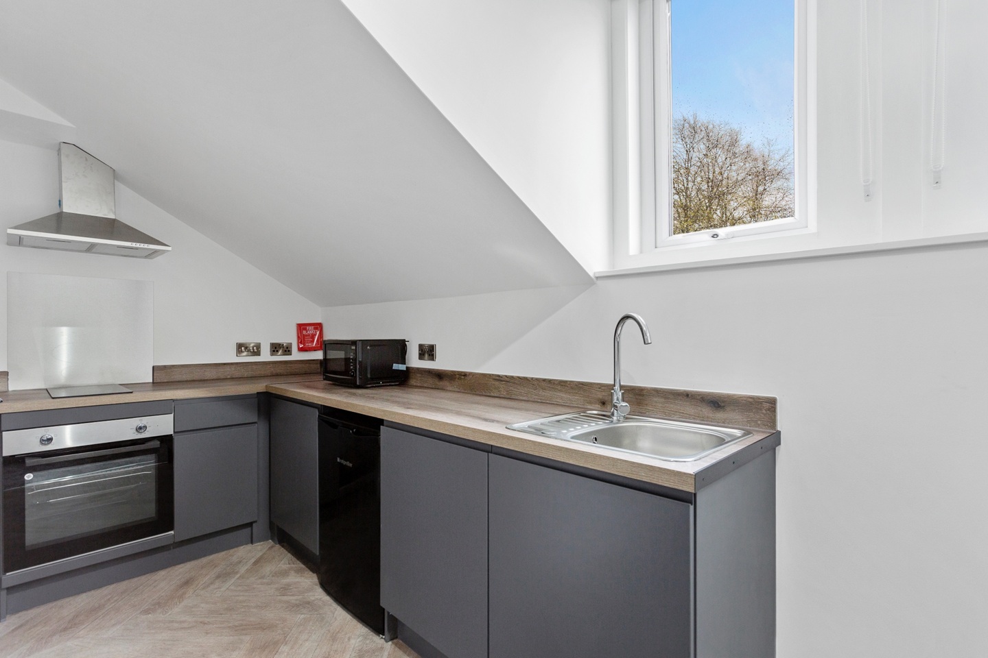 Additional image 5 of Studio Flat, Green Lane, DE1, N1 7GU