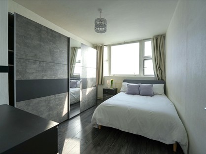 Room in a Shared Flat, Delafield House, E1