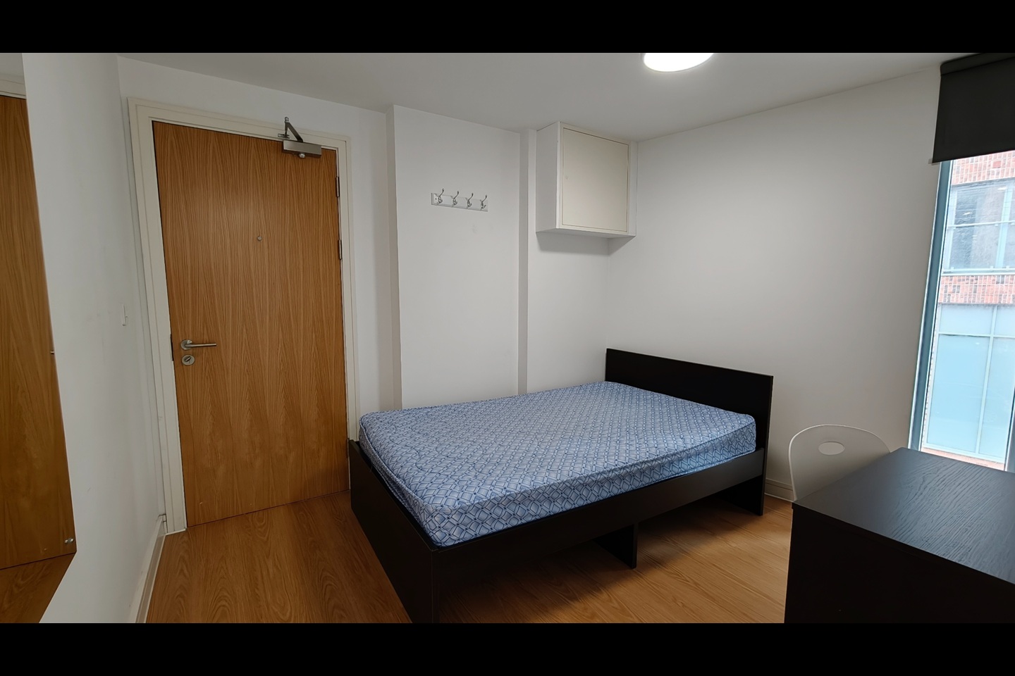 Additional image 3 of Studio Flat, Simpson St, L1, N1 7GU
