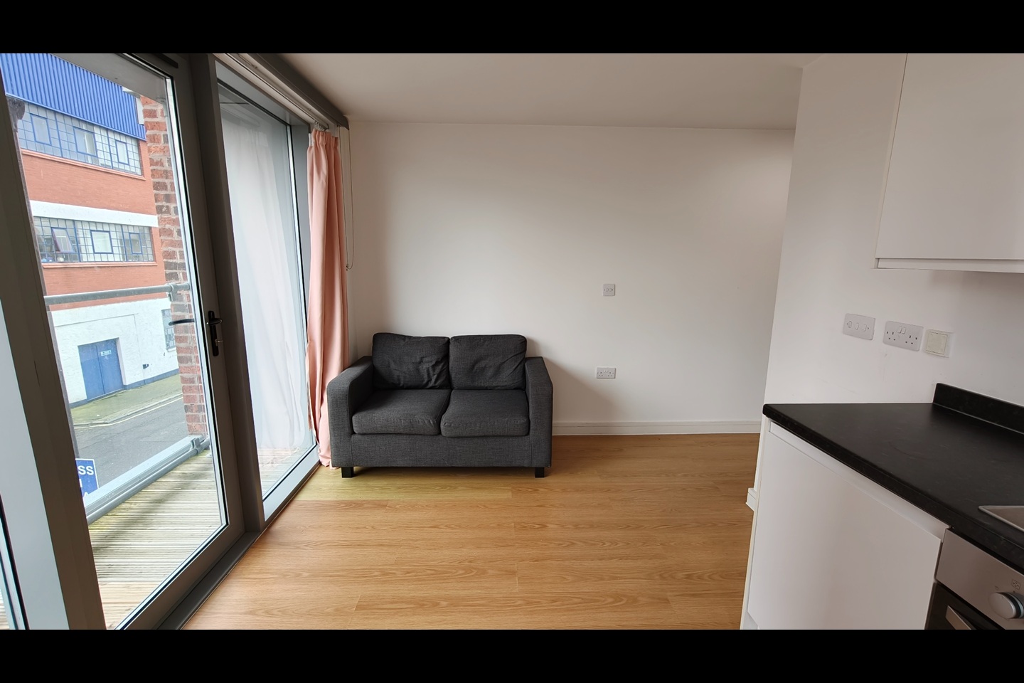Additional image 8 of Studio Flat, Simpson St, L1, N1 7GU