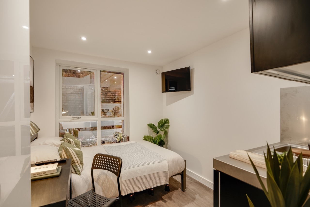 Studio Flat, Gloucester Road North, BS34, N1 7GU