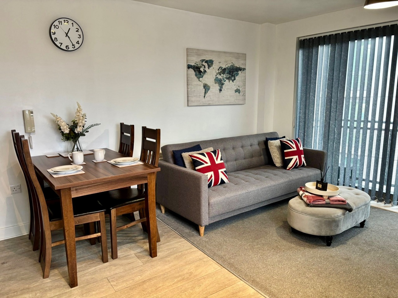 2 Bed Flat, Scotland Street, S3, N1 7GU