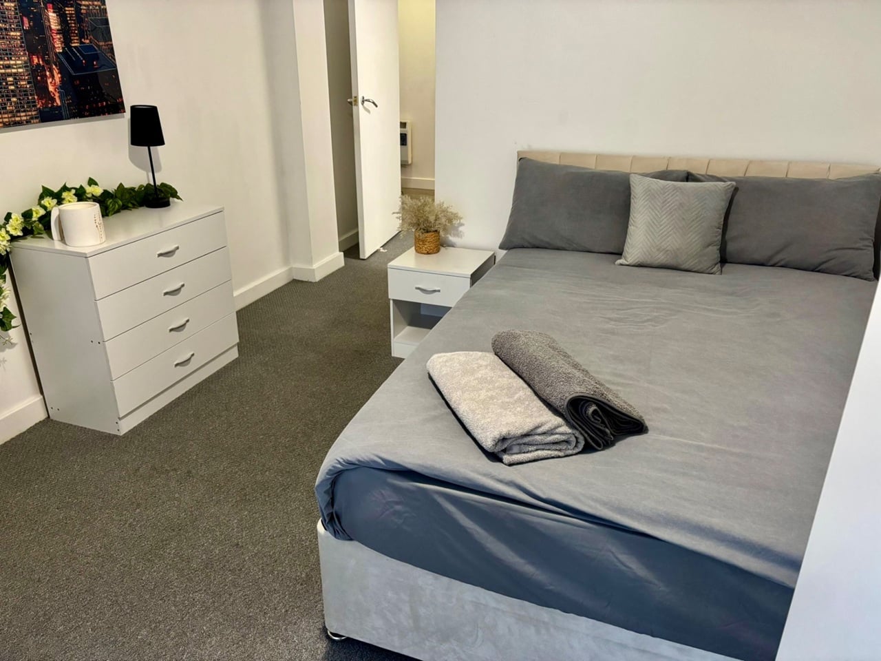 Additional image 8 of 2 Bed Flat, Scotland Street, S3, N1 7GU