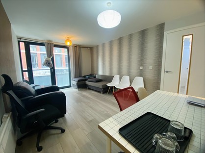 2 Bed Flat, Southside, B5